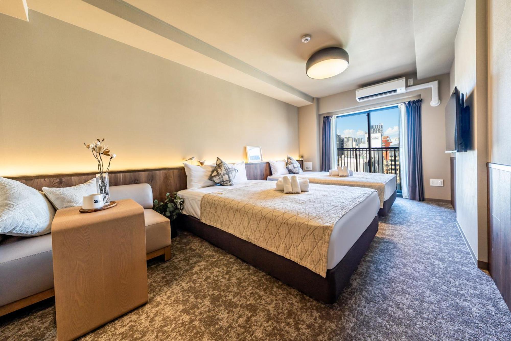 11 Tsutenkaku Appartement *